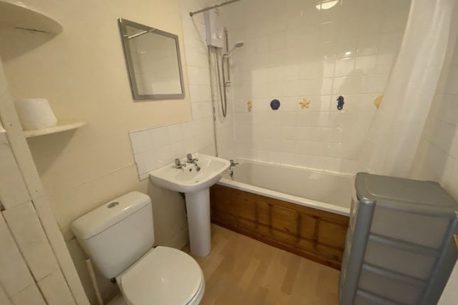 Flat to rent in Balmore Street, Dundee