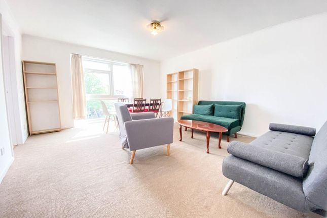 Thumbnail Flat to rent in Granville Road, Wood Green