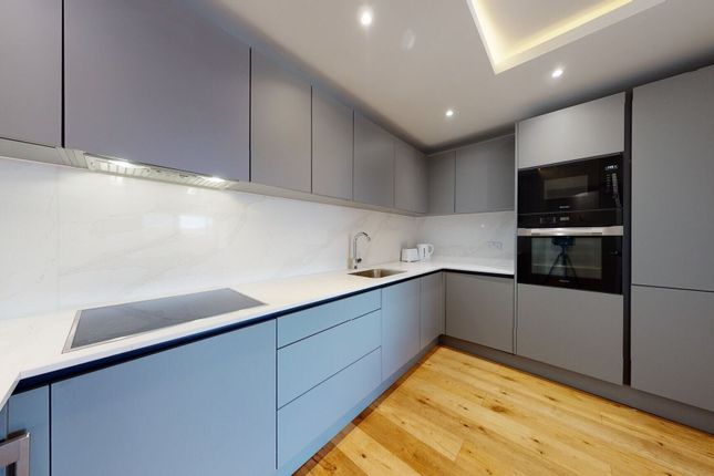 New Horizons Court, Brentford photo 2