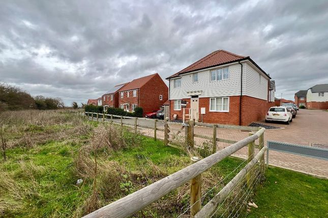 Detached house for sale in Granville Close, Aylesham, Canterbury, Kent