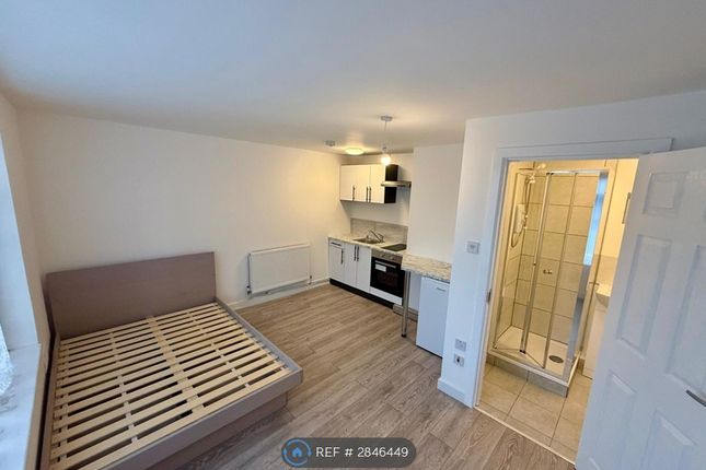 Churchfield Road, Houghton Regis, Dunstable photo 3