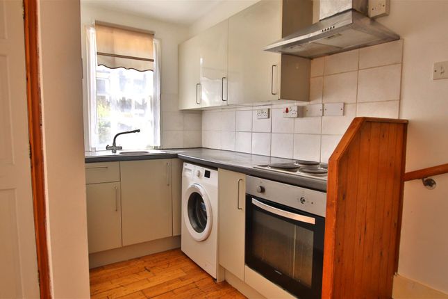 Saddlers Cottage, Trinity Street, Tewkesbury photo 2