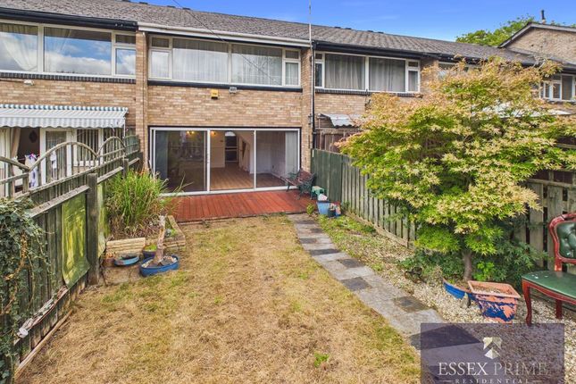 34, Rise Park, Basildon photo 2