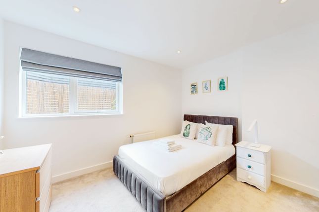 Detached house to rent in Medlar Street, London