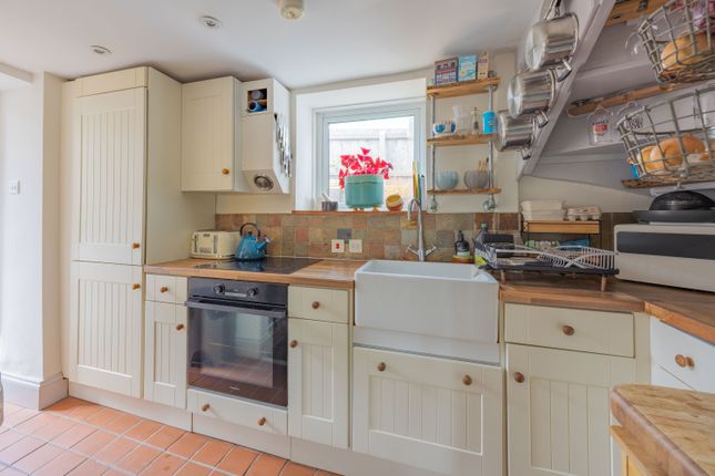 Bryher, North End, Taunton photo 4