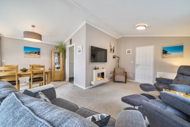 Meadowlands Court,22 Honeysuckle Way, Bude photo 4
