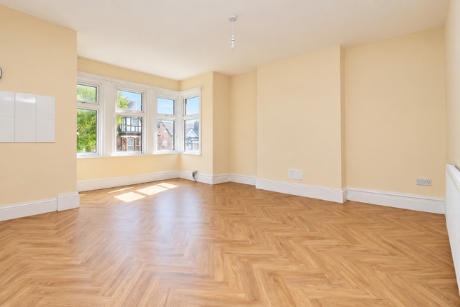 21B, Conway Road, Luton photo 5