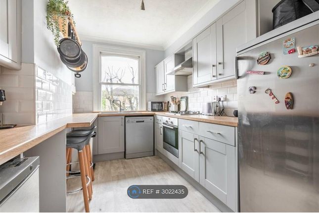 Flat  B Selborne Road, Hove photo 2