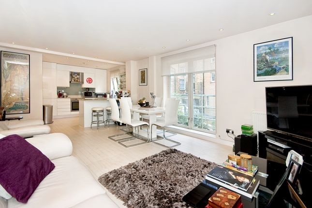 Thumbnail Flat for sale in Hampden Gurney Street, London