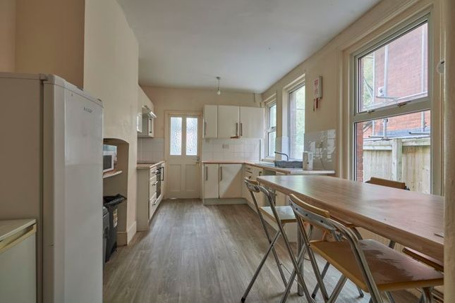 110, Monks Road, Exeter photo 2