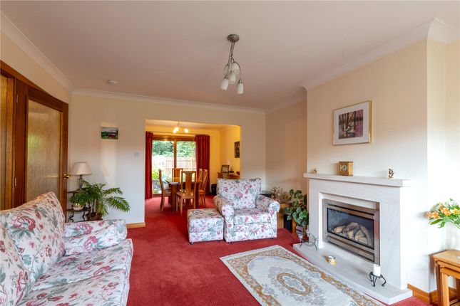 21, Almond Crescent, Perth photo 4