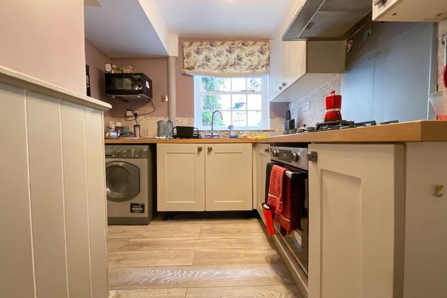 Sales, 13a The Crescent, Scarborough photo 4