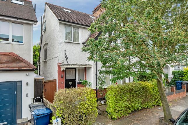 Thumbnail End terrace house for sale in Golders Green, London