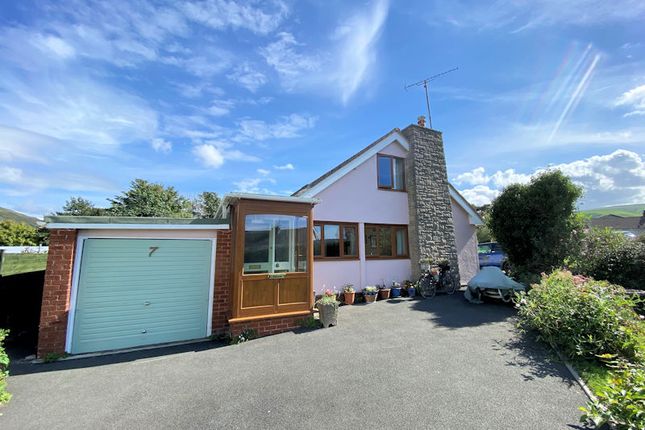 Detached bungalow for sale in Y Groesfordd, Bryncrug