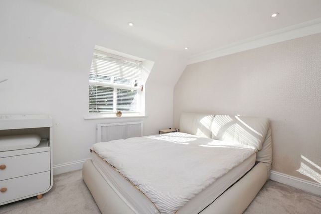 Flat 5, The Gatehouse, Salford photo 4