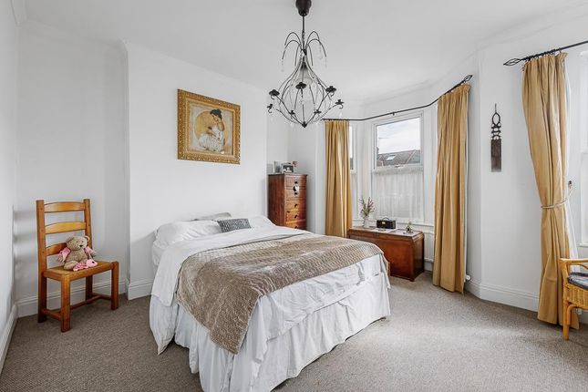 End terrace house for sale in Adelaide Road, Ealing, London