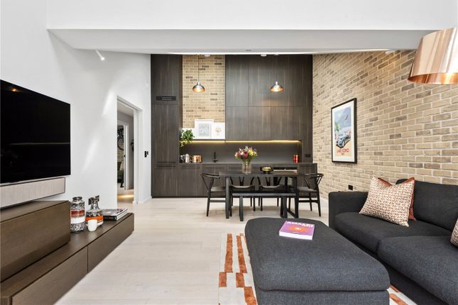 Kitchen/Reception