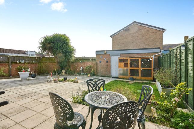1, Woods Drive, Isle of Wight photo 2