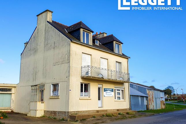 Thumbnail Villa for sale in Kergrist, Morbihan, Bretagne