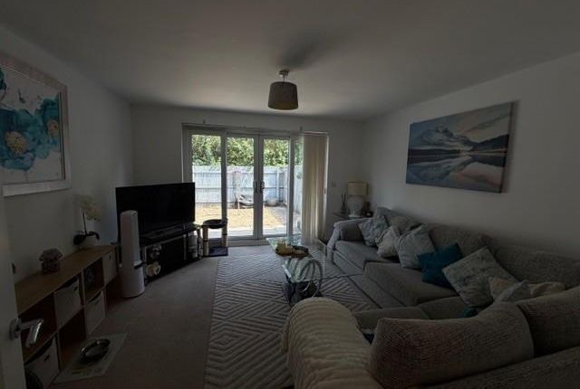31, Alicia Way, Newport photo 5