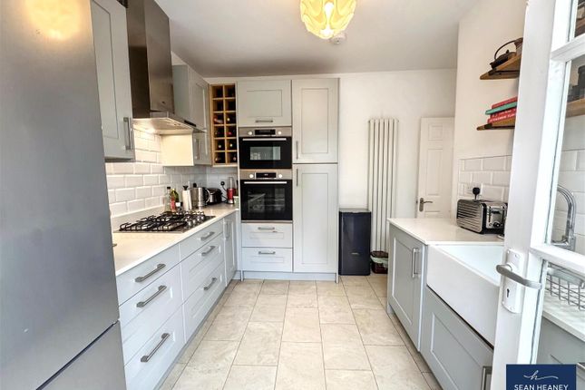 36, Milton Avenue, Barnet photo 4