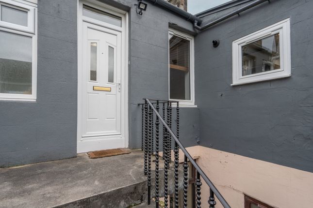 4, St. Marys Place, Kirkcaldy photo 2