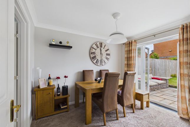 26, Westminster Oval, Stockton-On-Tees photo 4