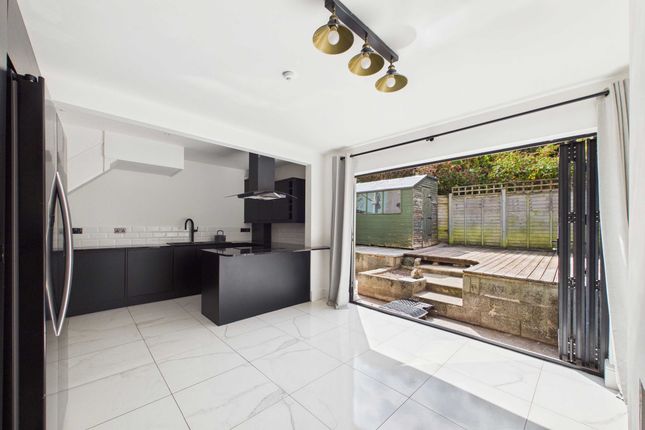 49 Blatchcombe Road, Paignton photo 4