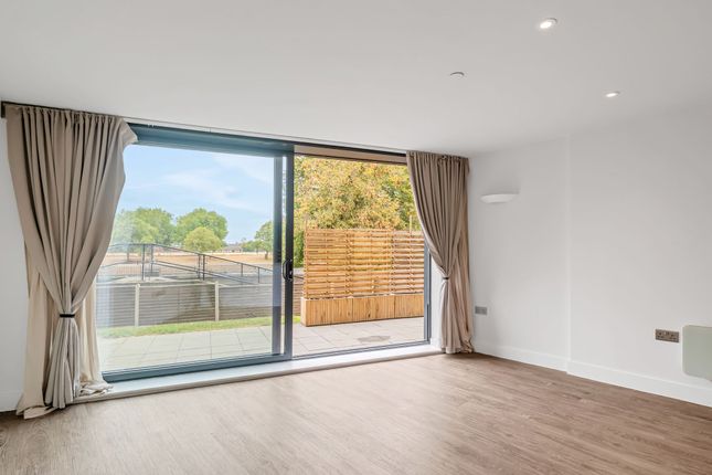Apt 25 Riverside, 32 Wilford Lane, West Bridgford, Nottingham photo 5