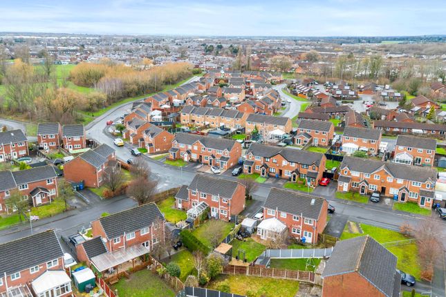 15 Viscount Road, Warrington photo 4