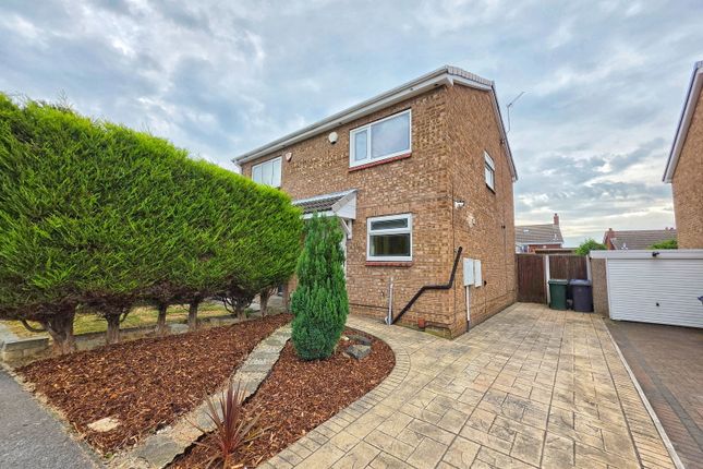 19, Longlands Drive, Barnsley photo 2