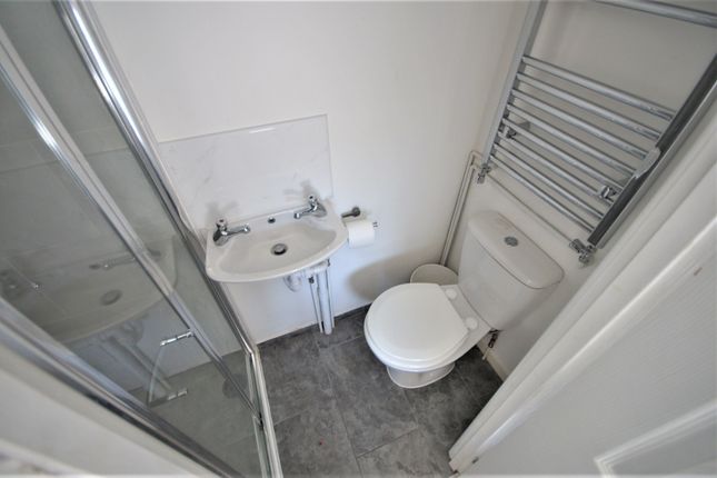 Thumbnail Flat to rent in Gresham Street, Coventry
