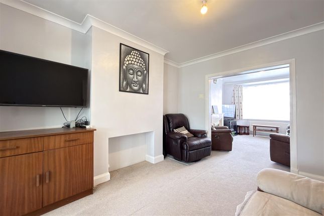 55, Strathmore Avenue, Leicester photo 4