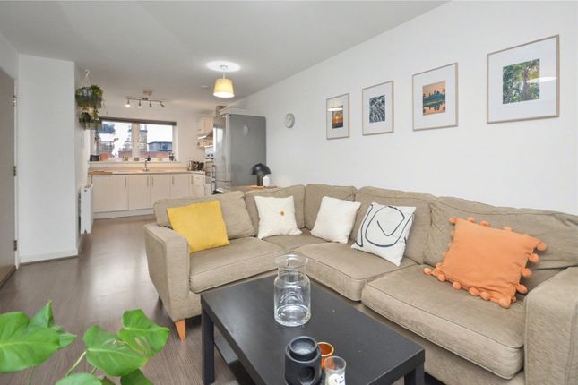 42, Aire Quay, Leeds photo 2