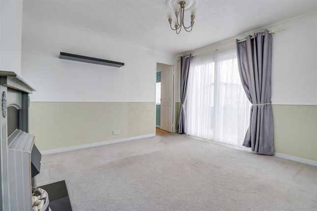 R306, Creek Road, Canvey Island photo 3
