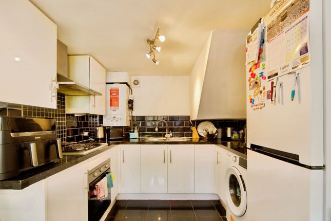 36, Clarence Road, London photo 4
