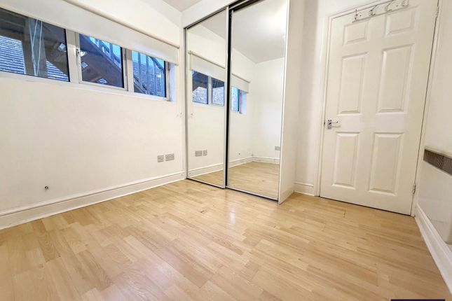 91a High Street, Edgware photo 2