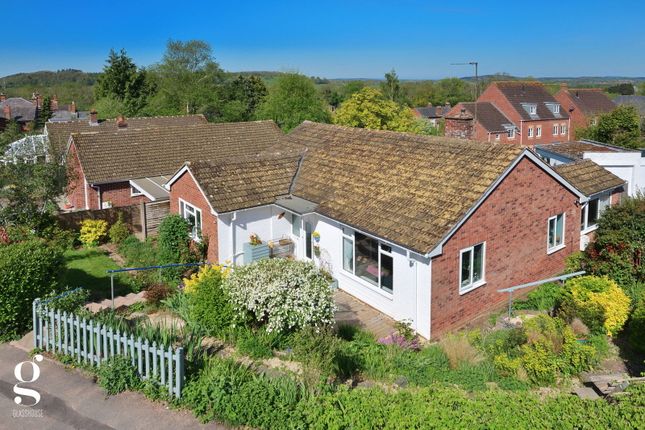3-bed house on 10, Knapp Close, Ledbury, £400,000