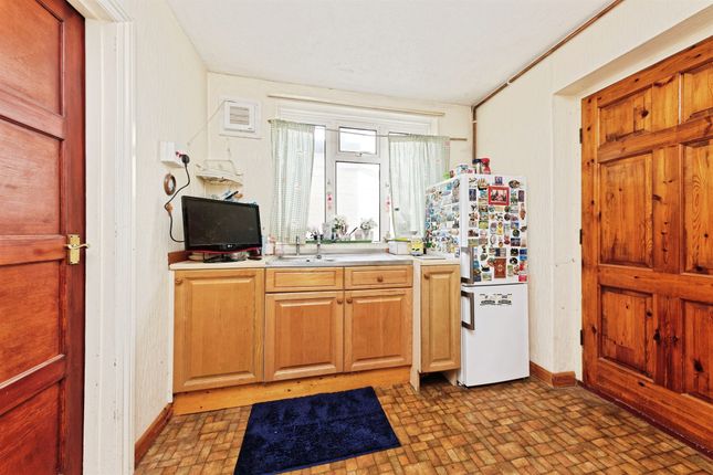 20, Cheney Road, Faversham photo 4