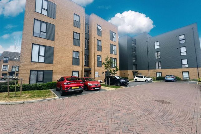 Thumbnail Flat for sale in Cecilia Court, Windstar Drive, South Ockendon