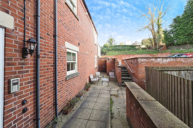 Jaeger Close, Belper photo 3