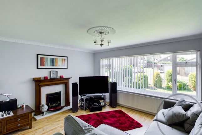 19 Westfields, Newton Aycliffe photo 2