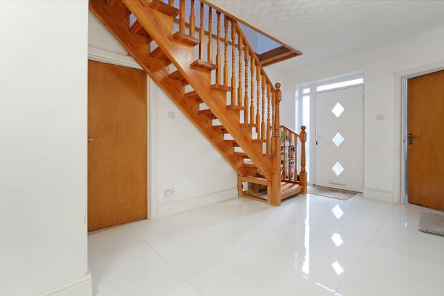 42, Sunningdale Mount, Sheffield photo 5