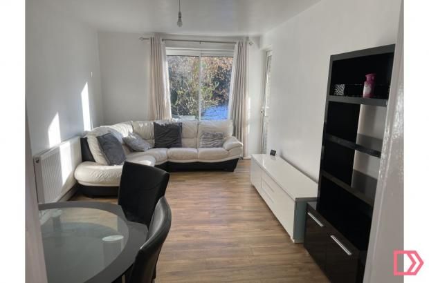 Thumbnail Flat to rent in Nunhead Grove, London