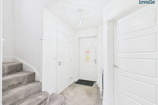 39, Aintree Drive, Market Rasen photo 3