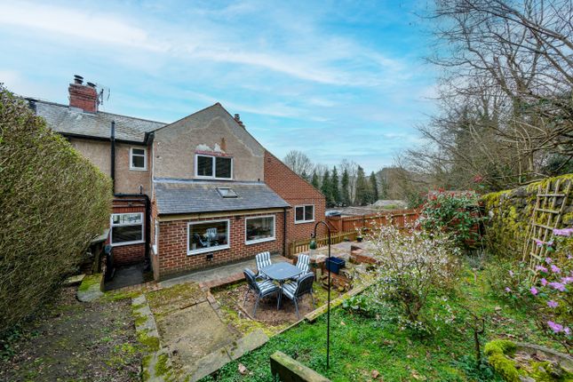 2 Dervale Villas, High Peak Junction, Matlock photo 4