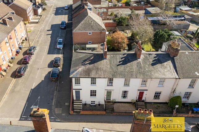 20, Hampton Street, Warwick photo 3