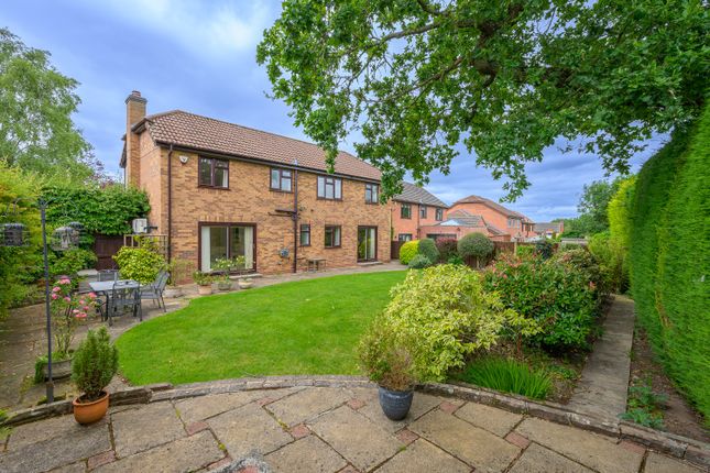15, Hertford Close, Telford photo 4