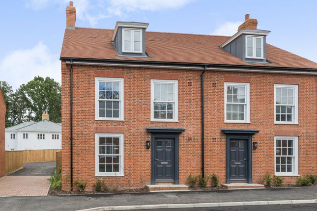 4-bed semi-detached on Plot 67 Mountbatten Park,, Mountbatten Park, North Baddesley, £599,995