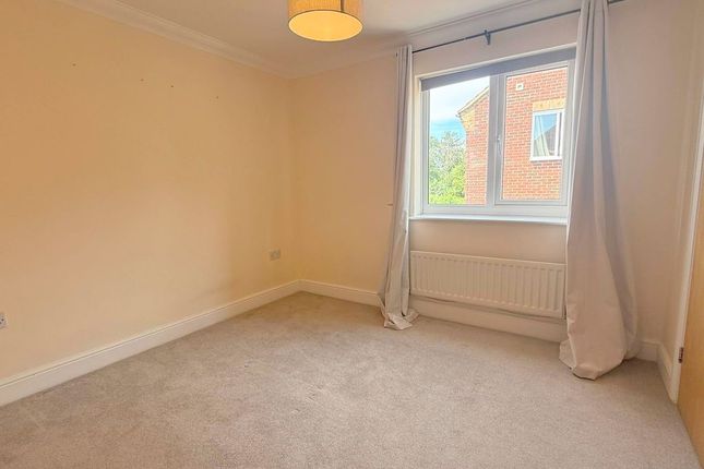 40, Kirkwood Grove, Milton Keynes photo 4